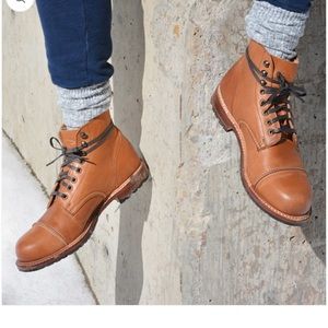 Noah Waxman men’s boots
